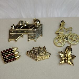 Gold Teacher Themed Brooch Set